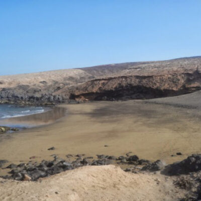 Outdoor sex in Playa Los Tres Peos