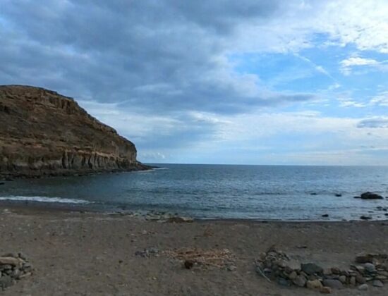 Outdoor sex in Playa de Tiritaña